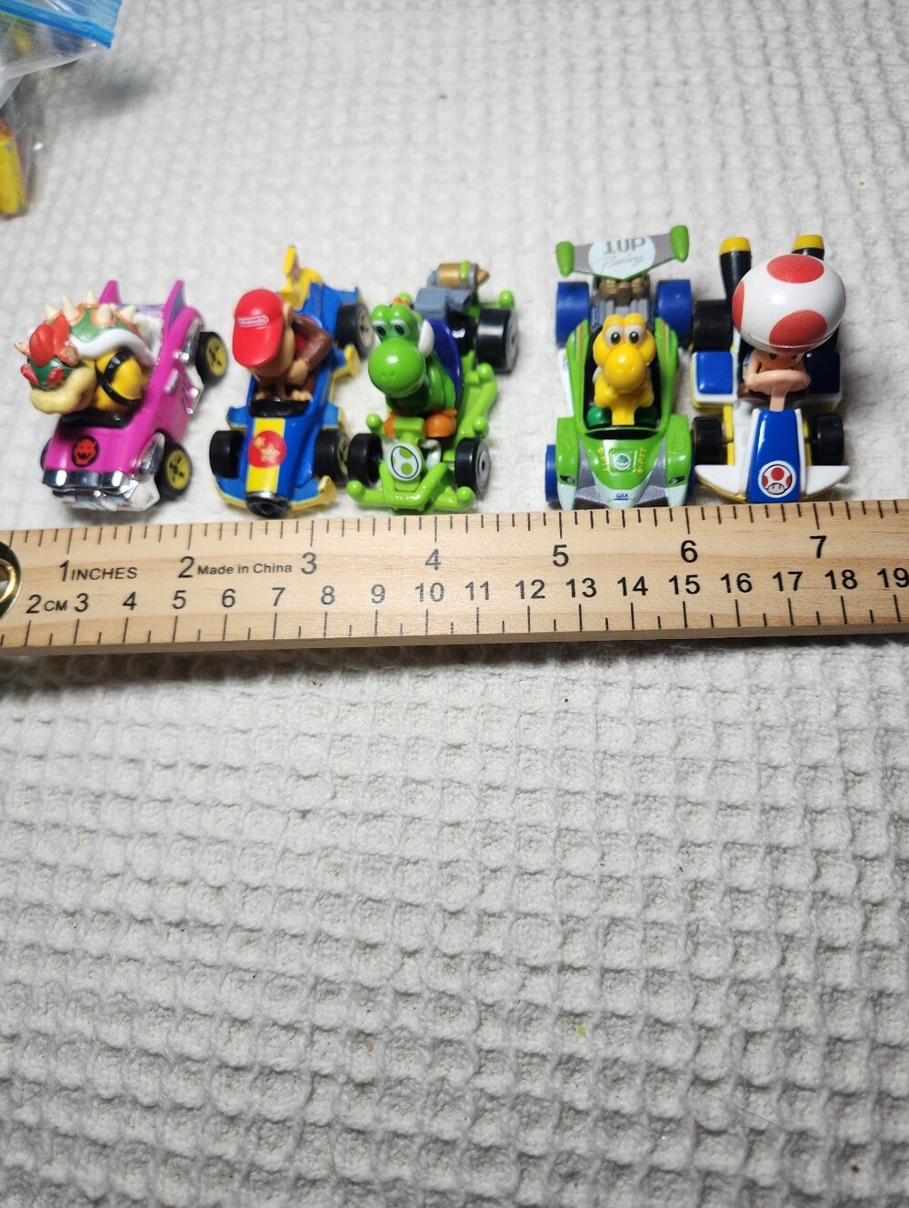 Hot Wheels Nintendo Mario Kart die-cast Set Of 5